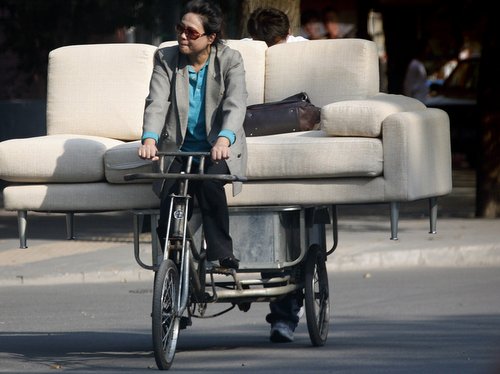 Bike trailer sofa