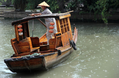 Suzhou Canal Boat Trip with Bespoke